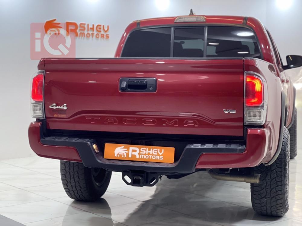 Toyota Tacoma
